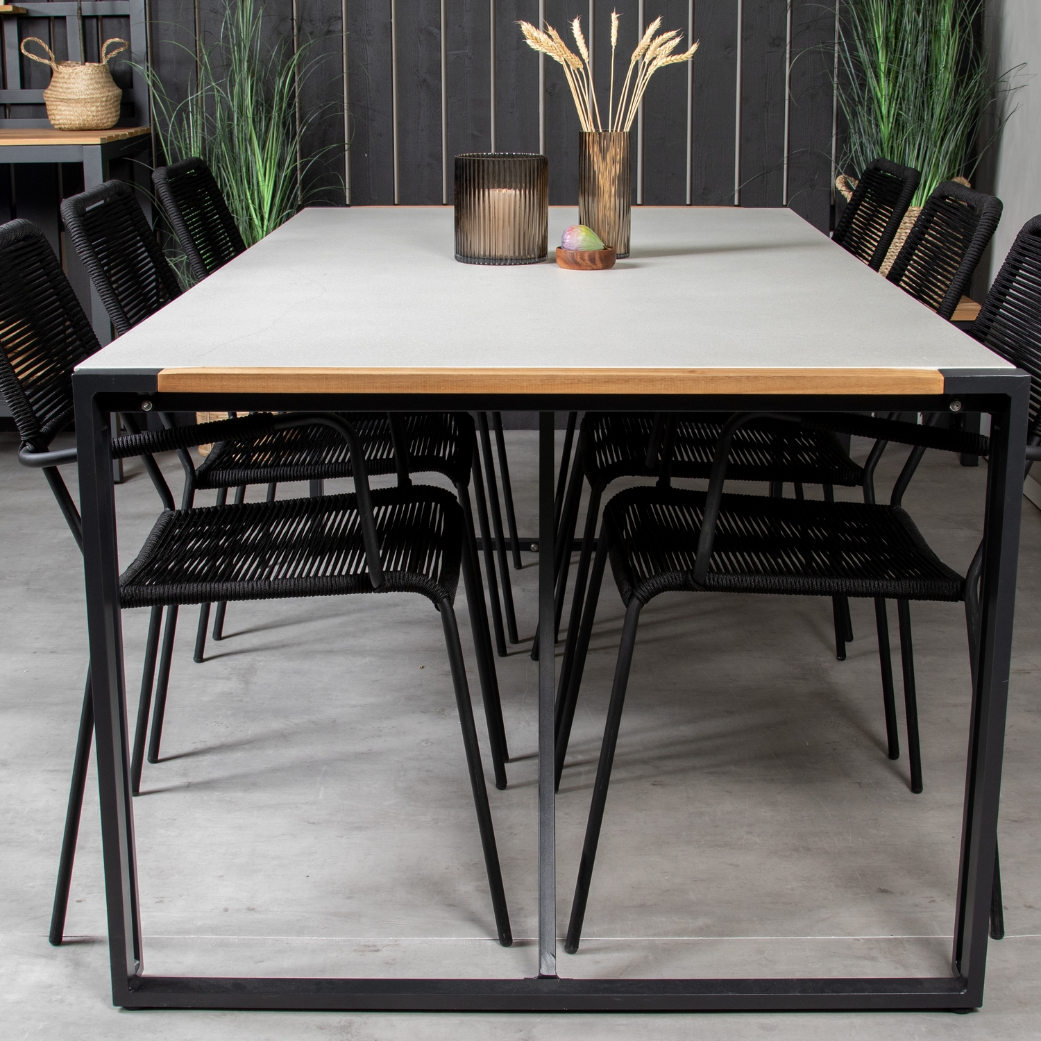 Matgrupp Utomhus Venture Home Thea 200 med 6 Leon KarmTrädgårdsstolar