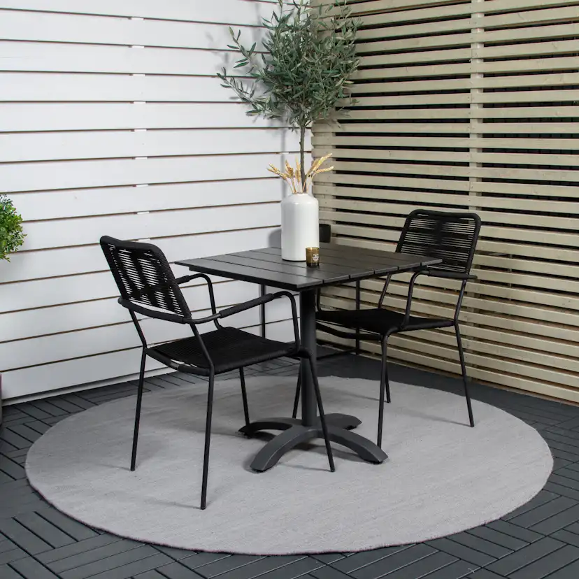 Cafégrupp Venture Home Coco med 2 Leon Karmstolar