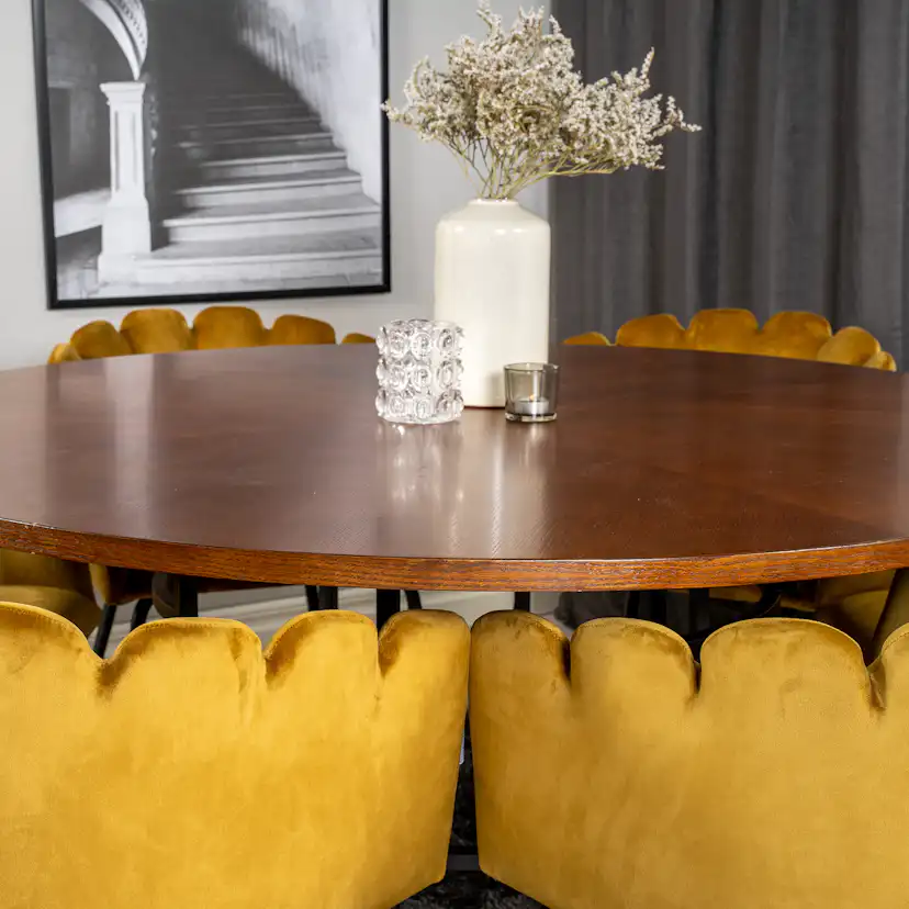 Matgrupp Venture Home Copenhagen med 6 Limhamn Guld Stolar