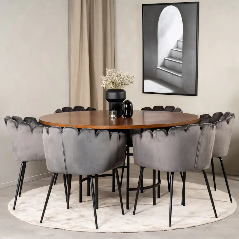 Matgrupp furniture/fashion Copenhagen med 6 Gråa Limhamn Stolar