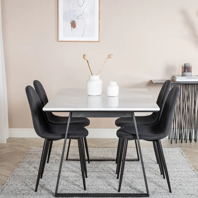 Matgrupp Venture Home Estelle 140 med 4 Pobbie Stolar PolyEstelletyg