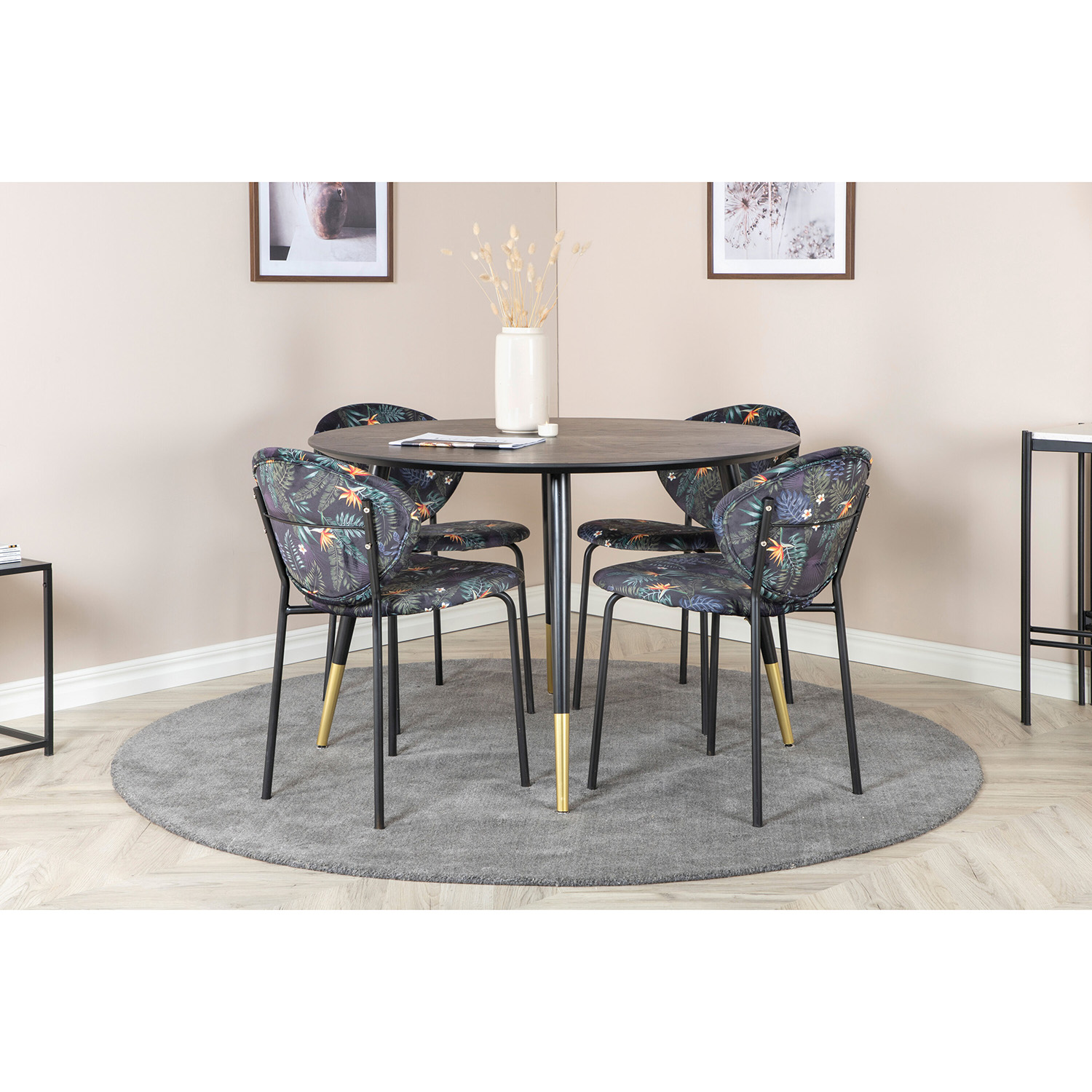 Matgrupp Venture Home Disa Rund med 4 Valor Stolar