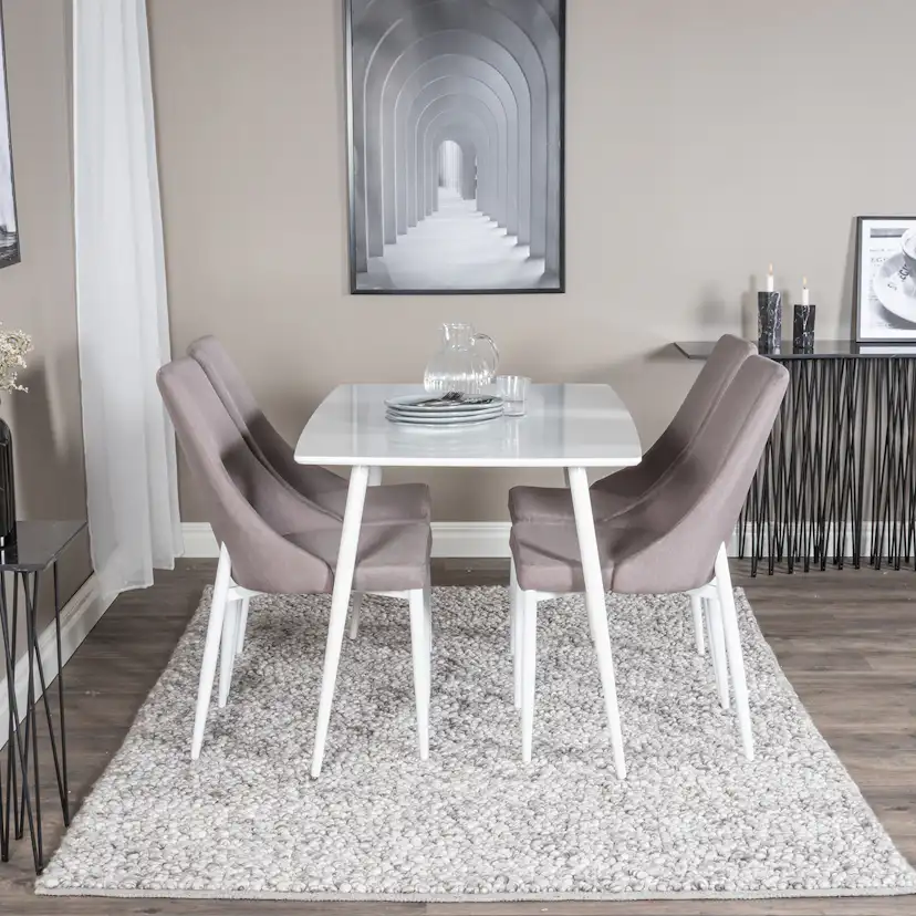 Matgrupp Venture Home Pobbie med 4 Laura Stolar Polyestertyg