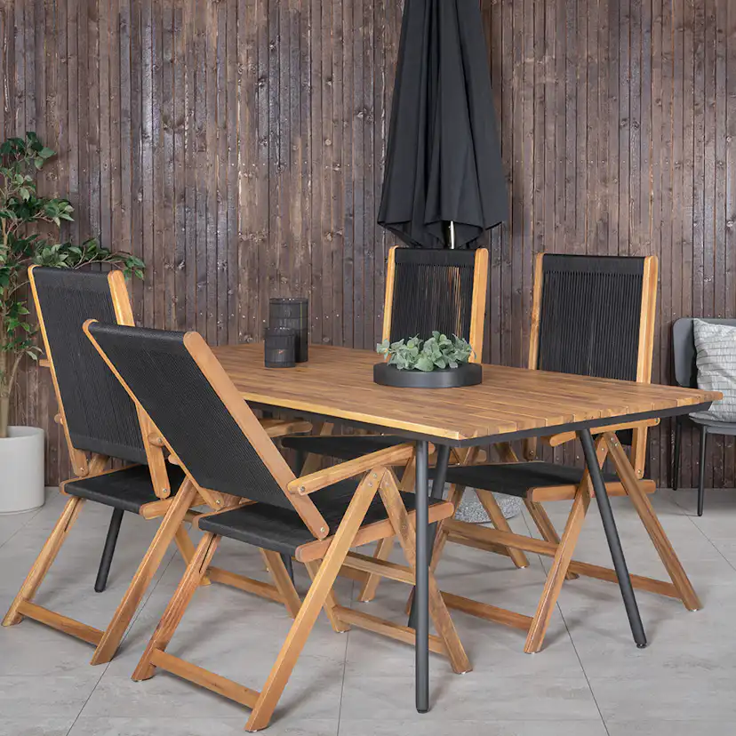 Matgrupp Venture Home Chane med 4 Jimbo Vikbara Matstolar