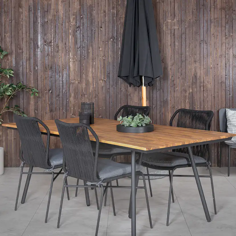 Matgrupp Venture Home Chane med 4 Julle Stapelbara Matstolar