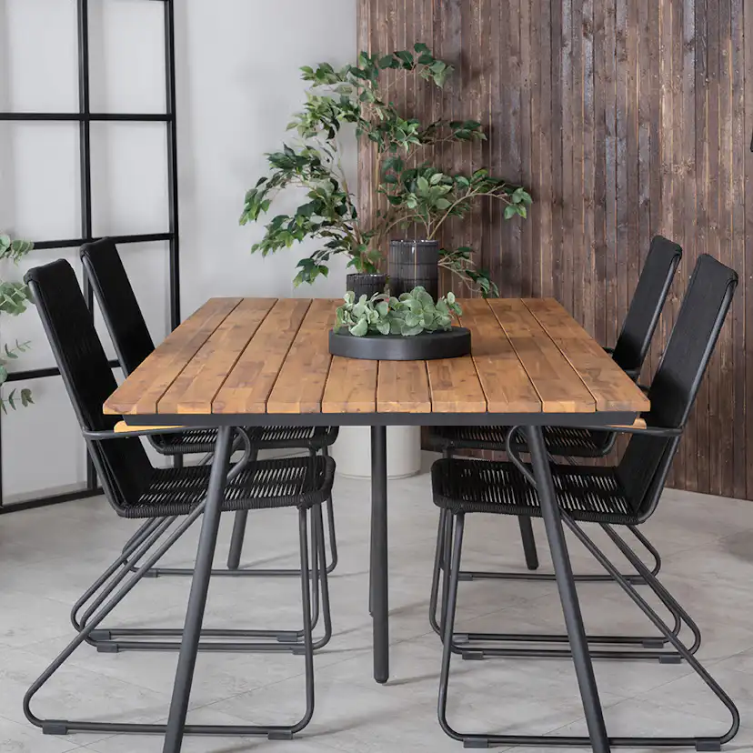 Matgrupp Venture Home Chane med 4 Billy Karmstolar