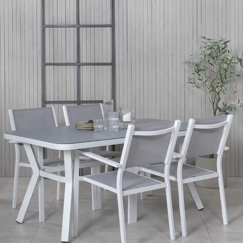 Matgrupp Venture Home Vyn Vit med 4 Curz Stapelbara Matstolar