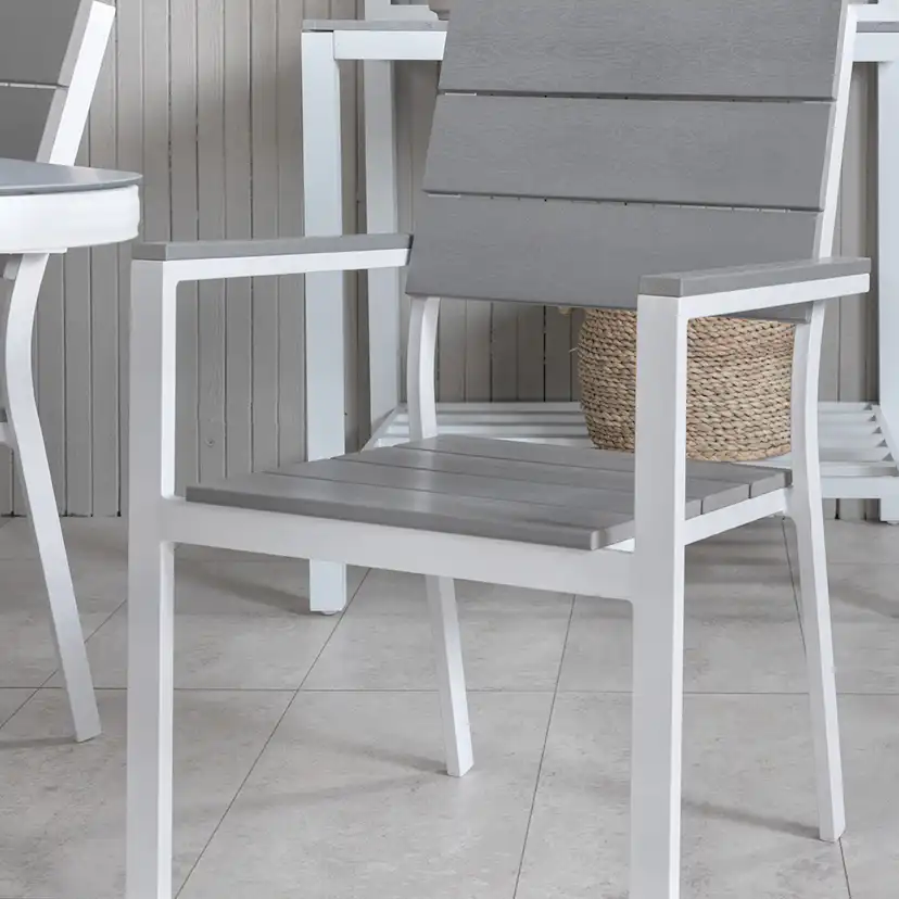 Matgrupp Utomhus Venture Home Vyn med 4 Lede Stapelbara Trädgårdsstolar