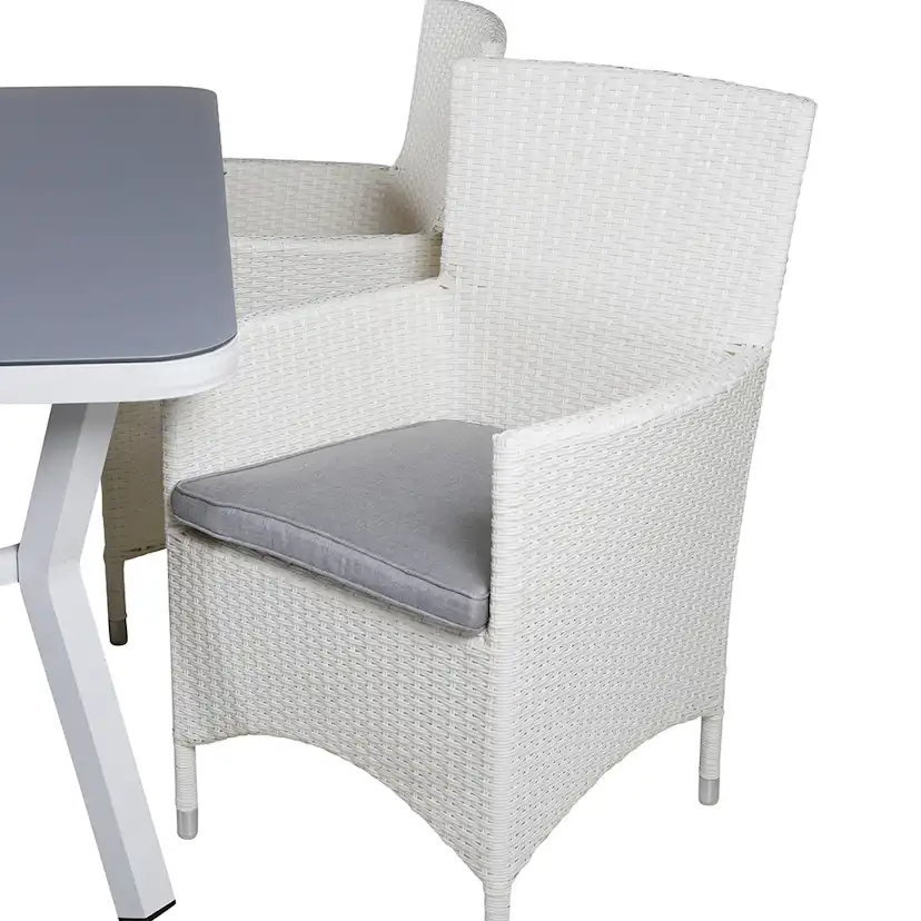 Matgrupp Venture Home Vyn med 4 Mani Karmstolar