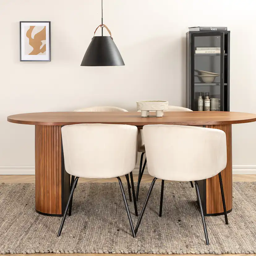 Matgrupp Venture Home Bianca med 4 Bergen Stolar Sammet