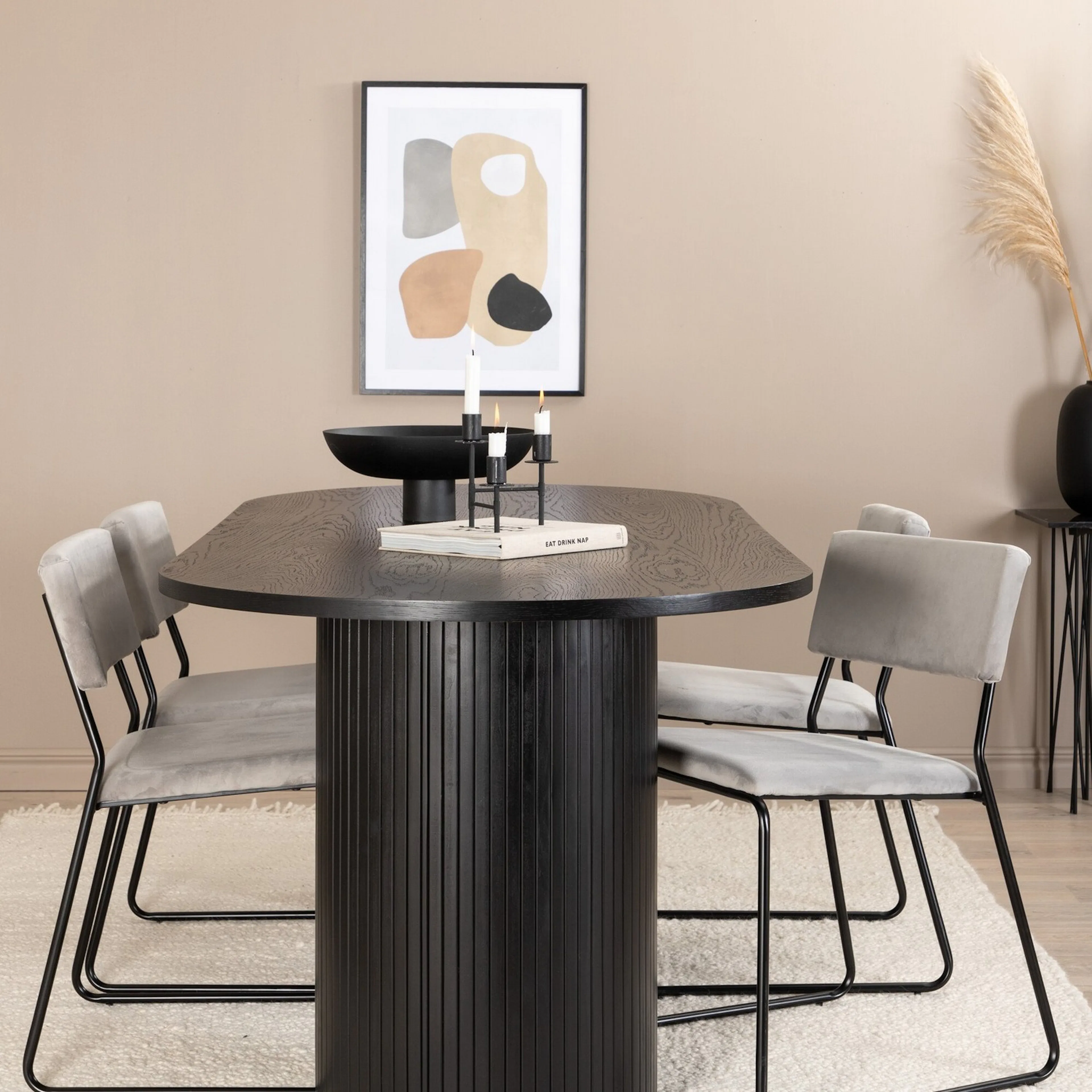 Matgrupp Venture Home Bianca Svart med 4 Kungshamn Stolar