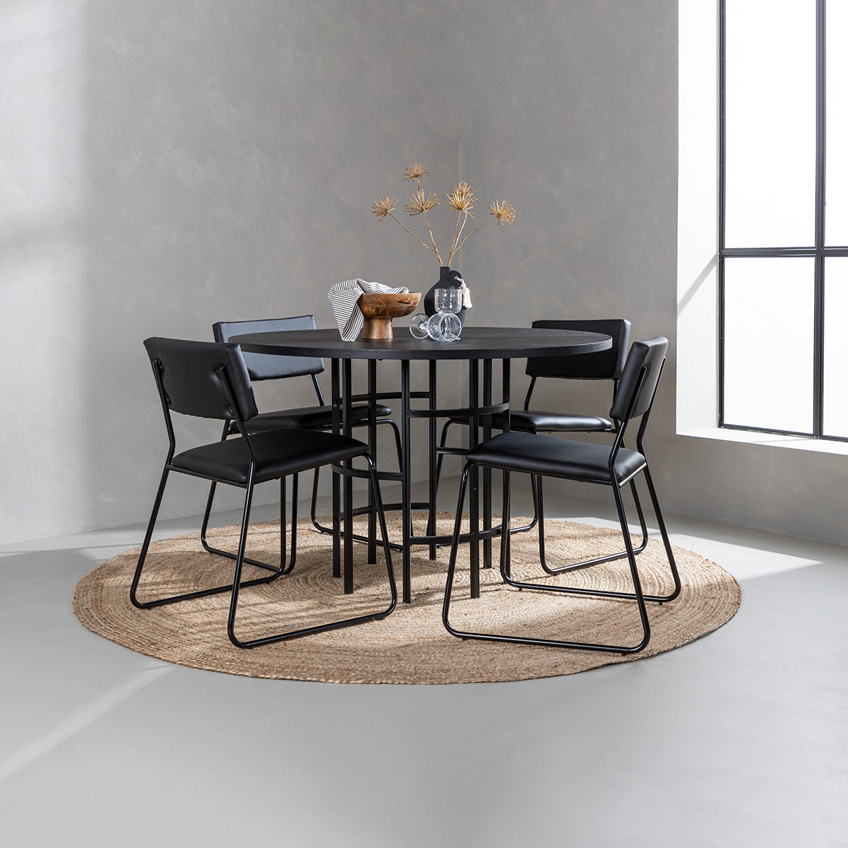 Matgrupp Venture Home Copenhagen med 4 Kenth Stolar