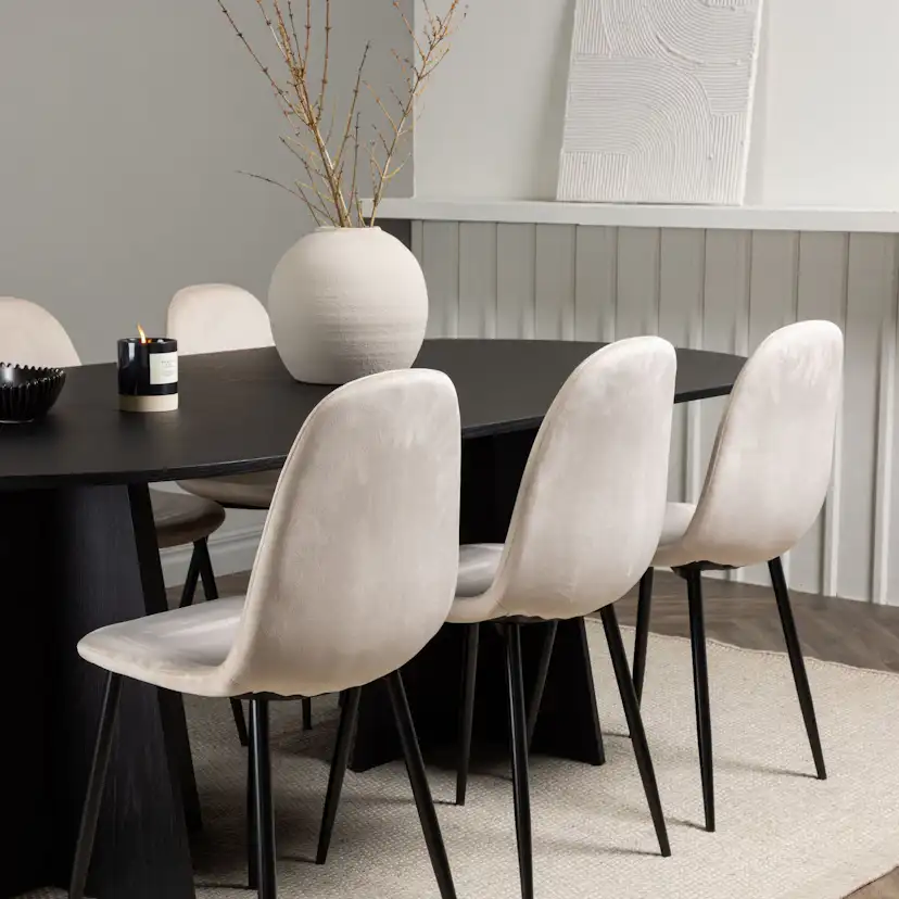 Matgrupp Venture Home Bootcut Oval med 6 Polar Sammet Stolar