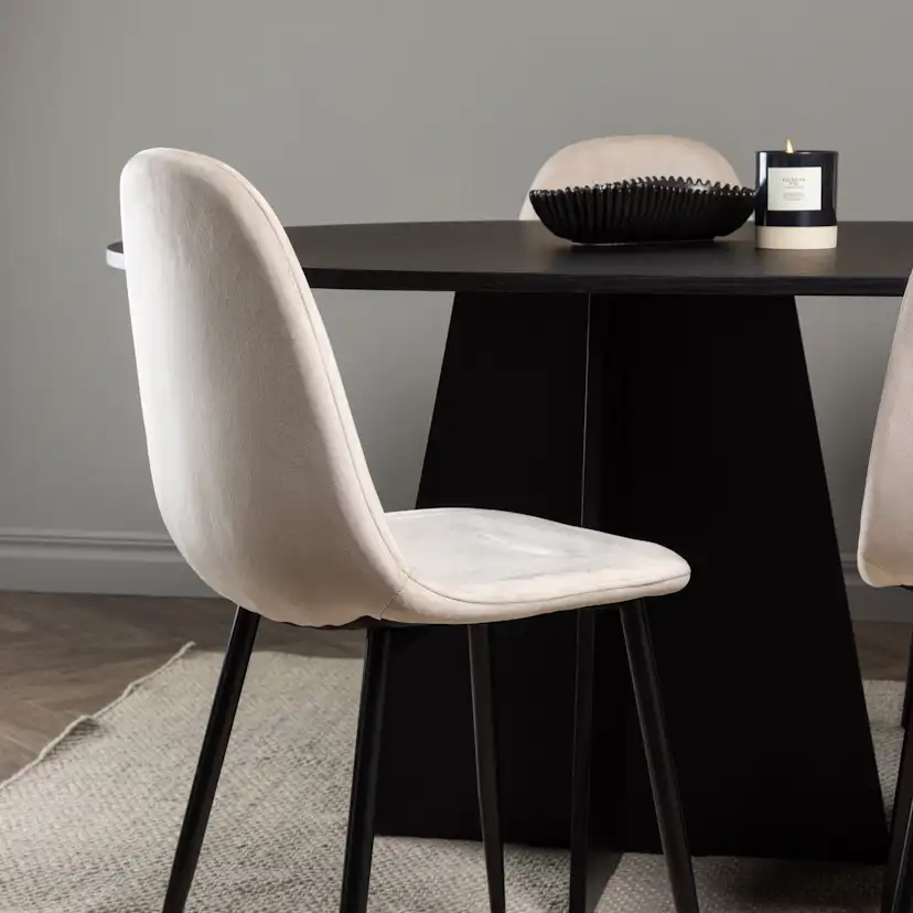 Matgrupp Venture Home Bootcut Oval med 6 Polar Sammet Stolar