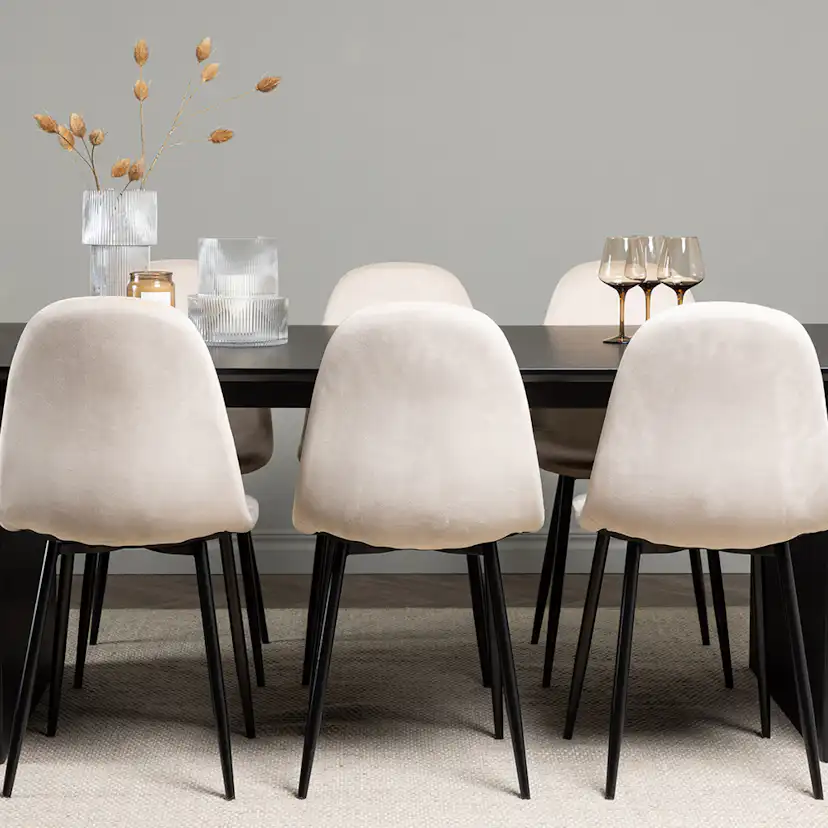 Matgrupp Venture Home Vail med 6 Polar Stolar Sammet