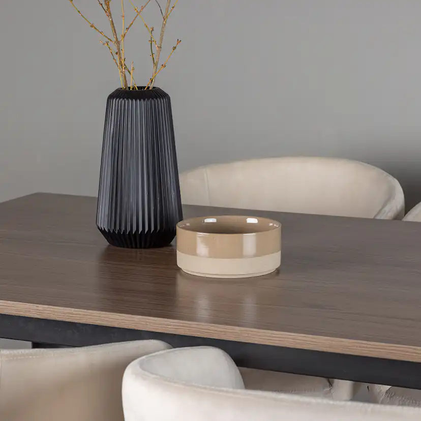 Matgrupp Venture Home Tempe 140 cm med 4 Berit Stolar Sammet