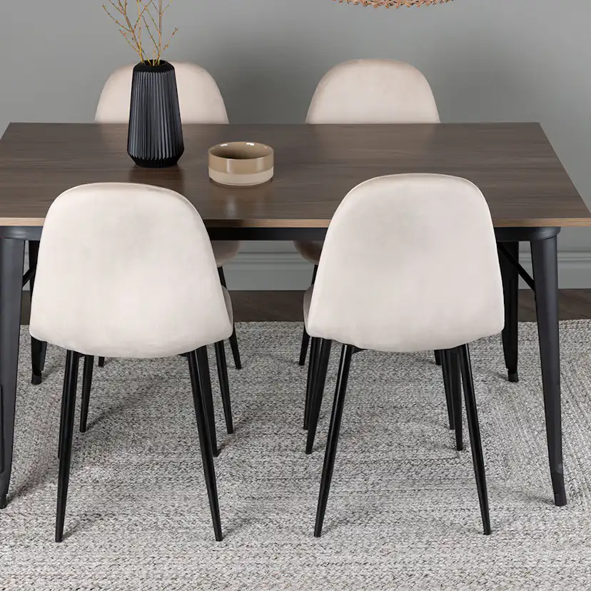 Matgrupp Venture Home Tempe 140 cm med 4 Polar Stolar Sammet