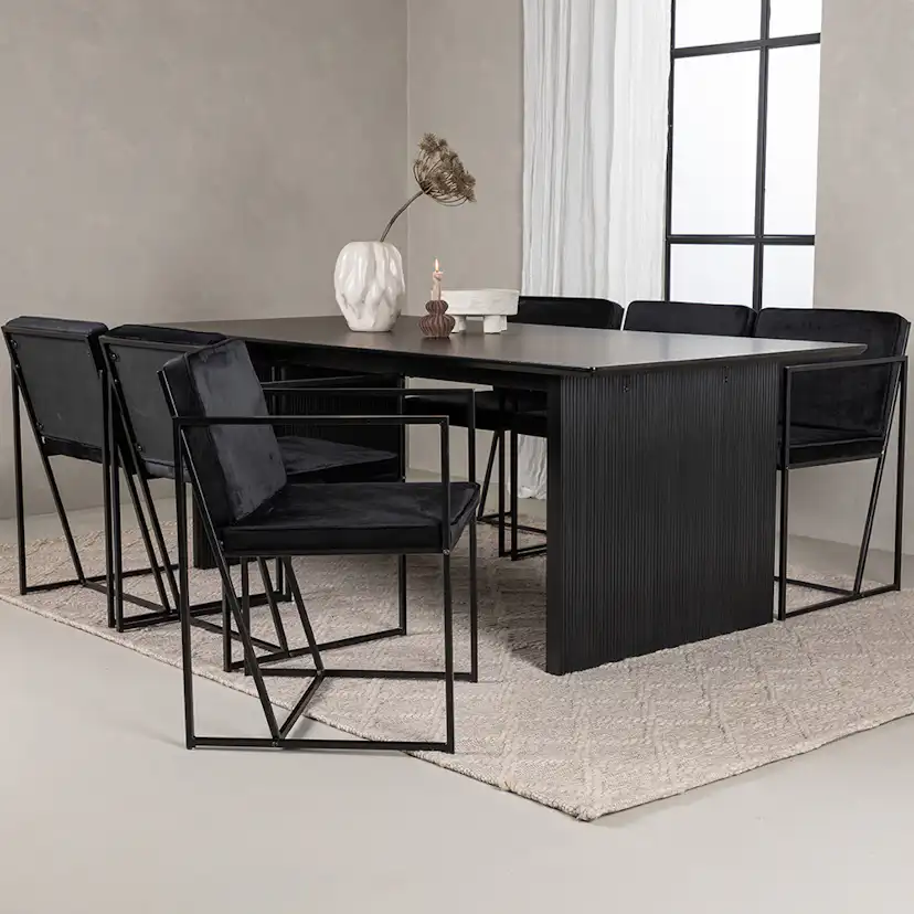 Matgrupp Venture Home Vail med 6 Richmond Stolar