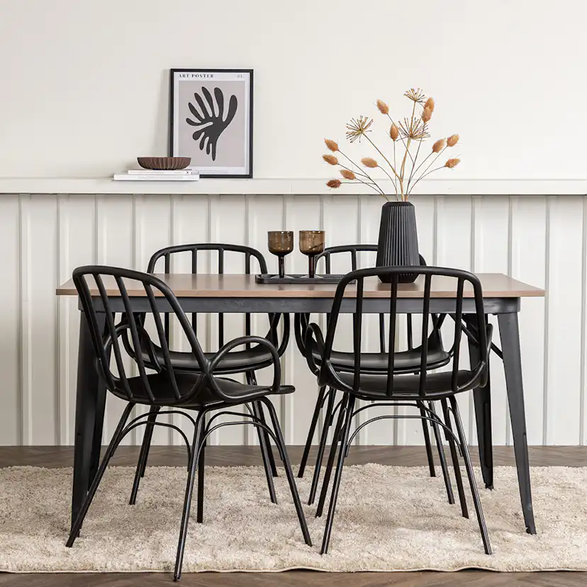 Matgrupp Venture Home Tempe 140 cm med 4 Dyrön Stolar