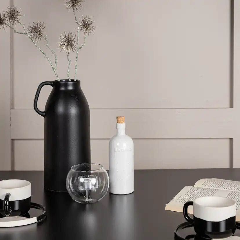 Matgrupp Venture Home Tempe med 2 Chico Stolar