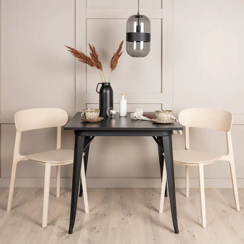 Matgrupp Venture Home Tempe med 2 st Åstol