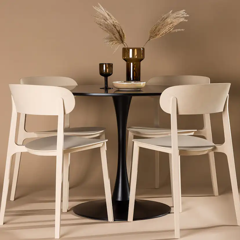 Matgrupp Venture Home Glade Ø 100 cm med 4 Åstol Stolar