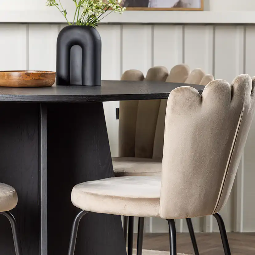 Matgrupp Venture Home Bootcut Ø110 cm med 4 Limhamn Light Stolar