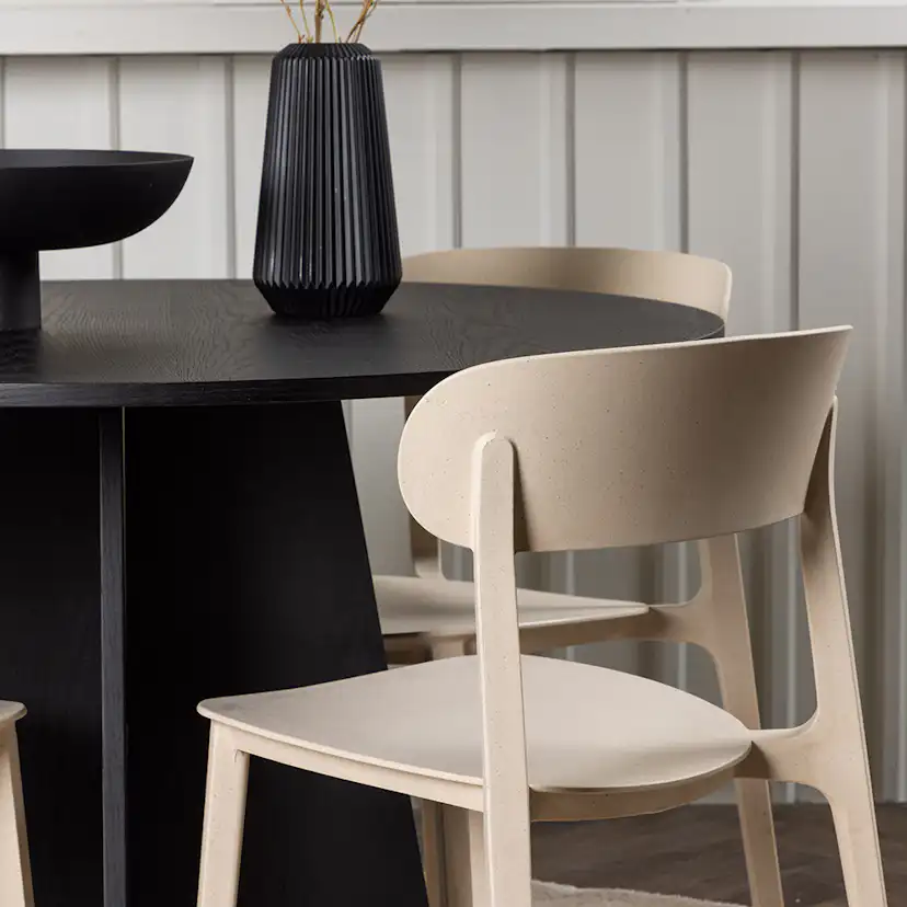 Matgrupp Venture Home Bootcut Ø110 cm med 4 Åstol Stolar