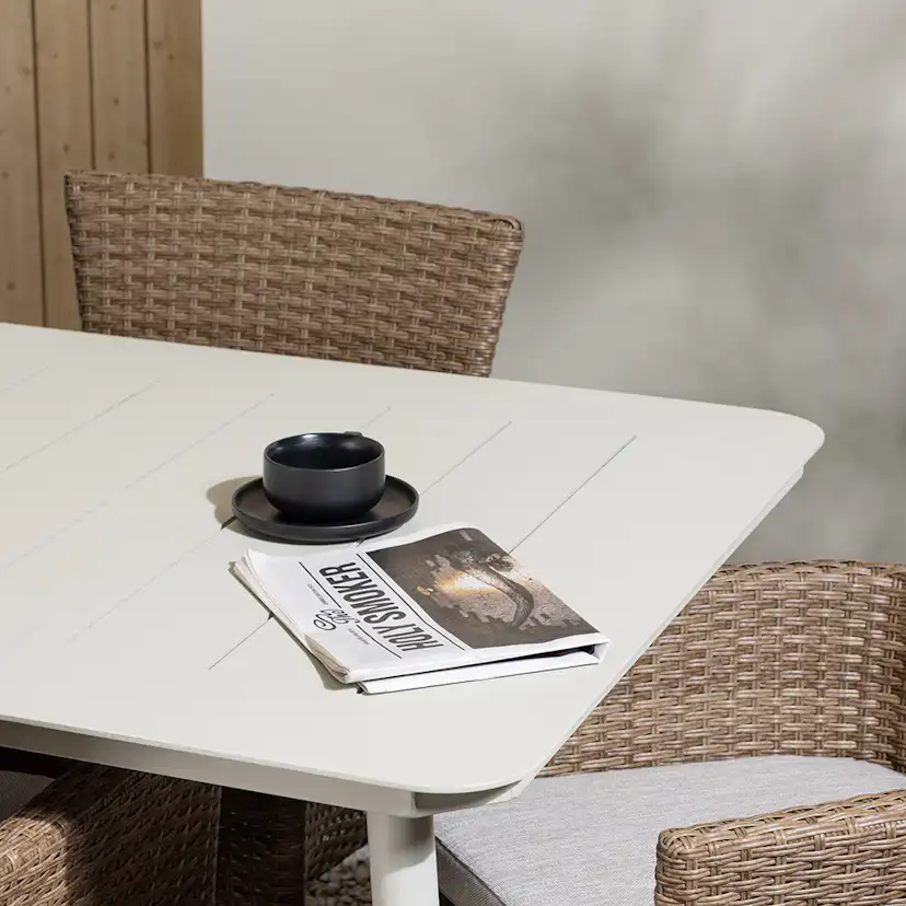 Matgrupp Venture Home Lina Bord med 6 Malina Stolar