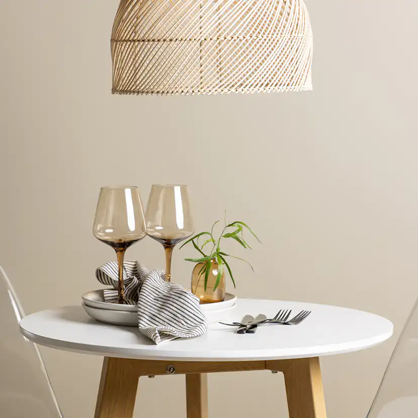 Matgrupp Venture Home Leonora Ø65 cm med 2 st Edvin stolar