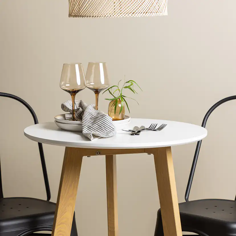 Matgrupp Venture Home Leonora Ø65 cm med 2 st Tempe stolar