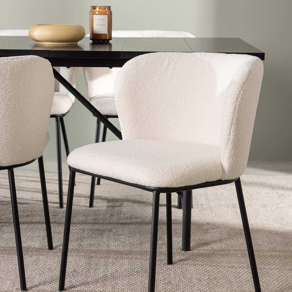 Matgrupp Venture Home Astrid med 6 Edina Stolar