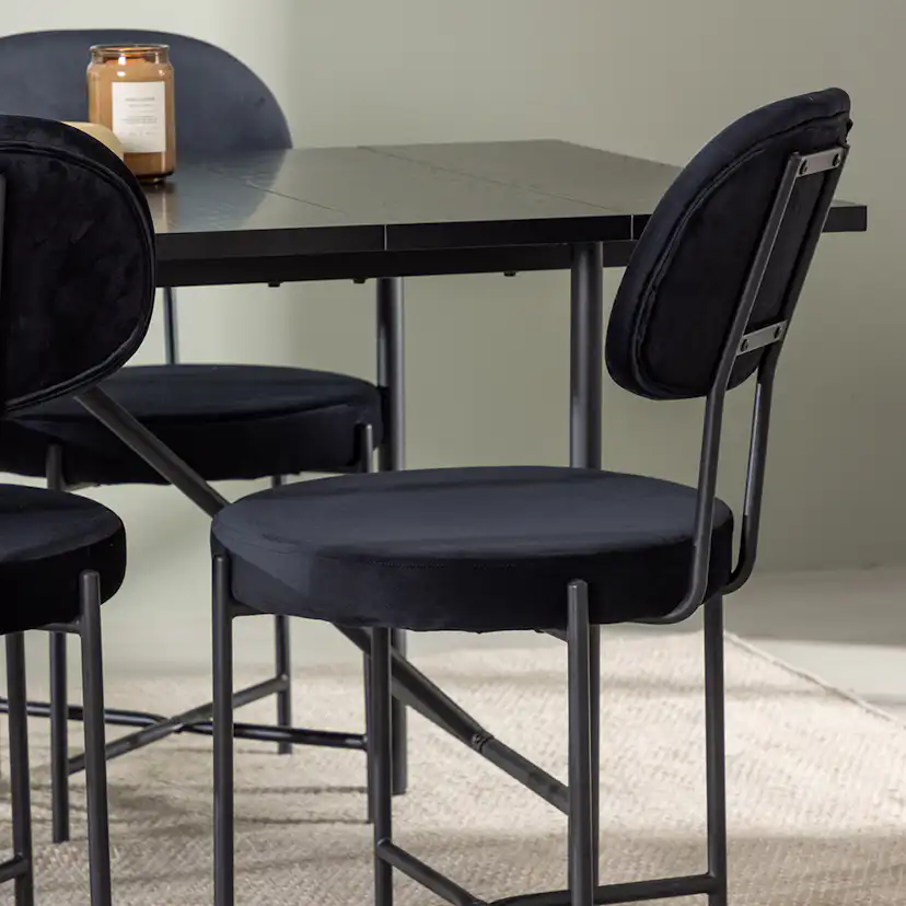 Matgrupp Venture Home Astrid med 6 Stella Stolar