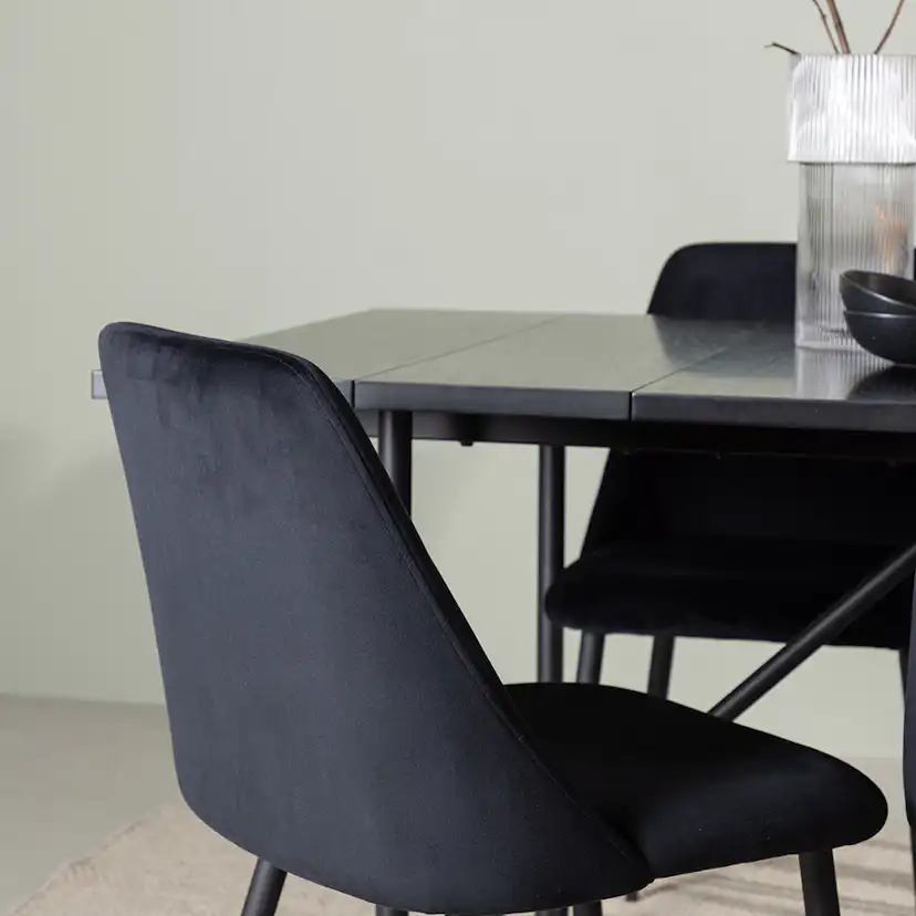 Matgrupp Venture Home Astrid med 6 Night Sammet Stolar