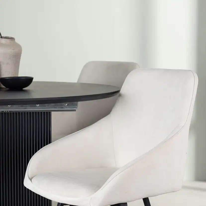 Matgrupp Venture Home Matilda med 4 Rosie Stolar