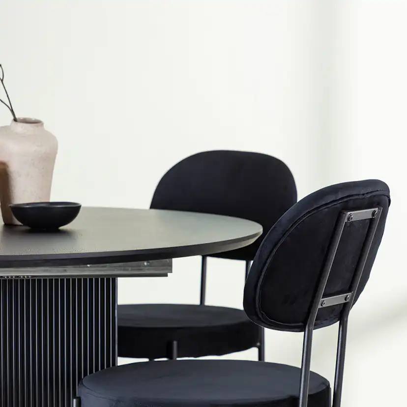 Matgrupp Venture Home Matilda med 4 Stella Stolar