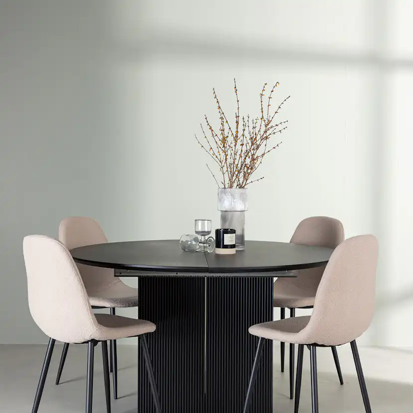 Matgrupp Venture Home Matilda med 4 Polar Stolar