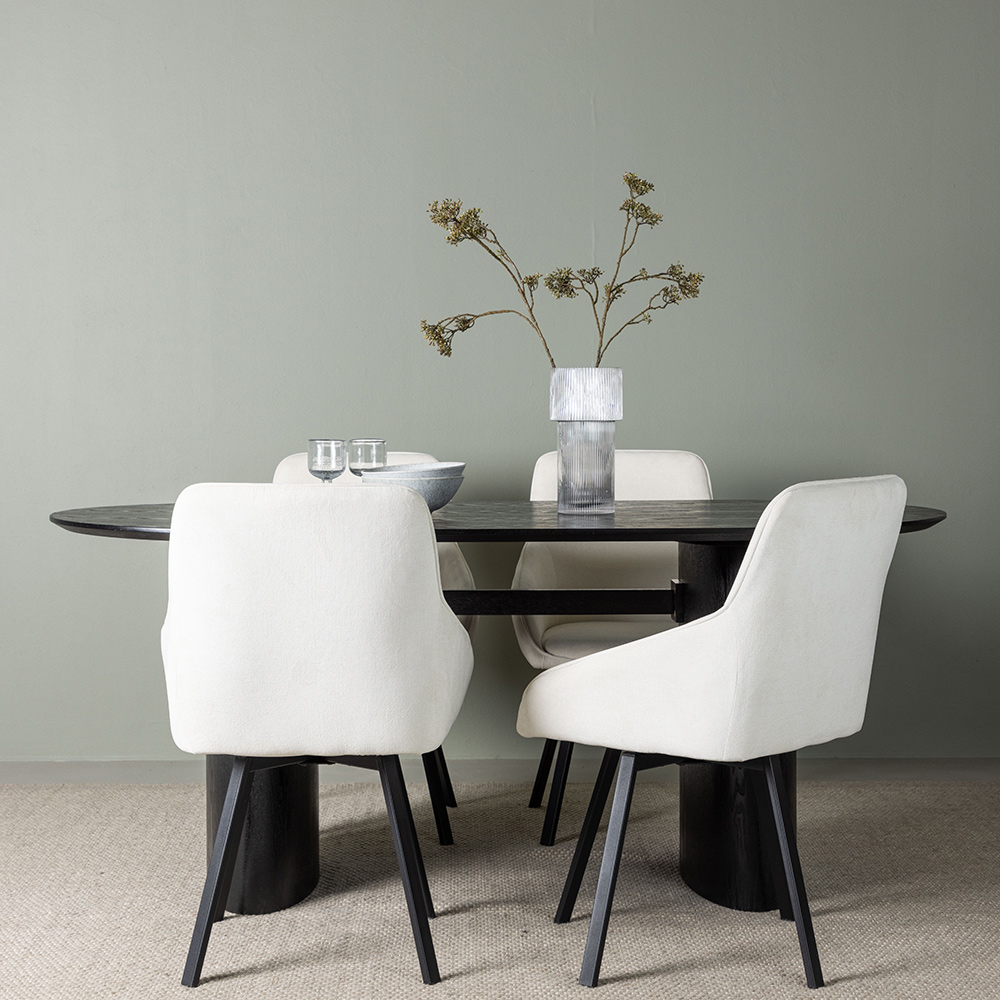 Matgrupp Venture Home Isolde med 4 st Rosie stolar