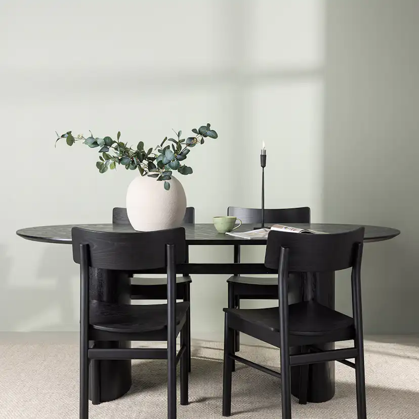 Matgrupp Venture Home Isolde med 4 st Montros stolar