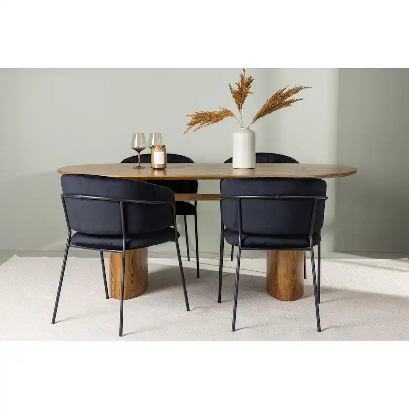 Matgrupp Venture Home Isolde med 4 Selma Stolar