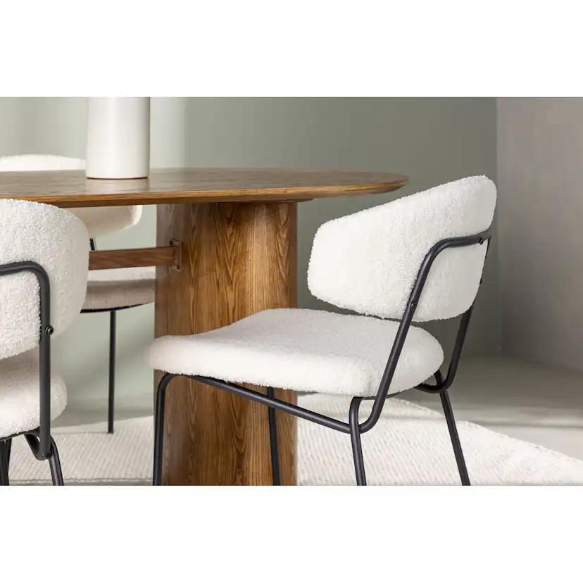 Matgrupp Venture Home Isolde med 4 Chico Stolar