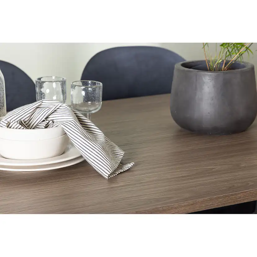 Matgrupp Venture Home Andy med 4 Stella Stolar