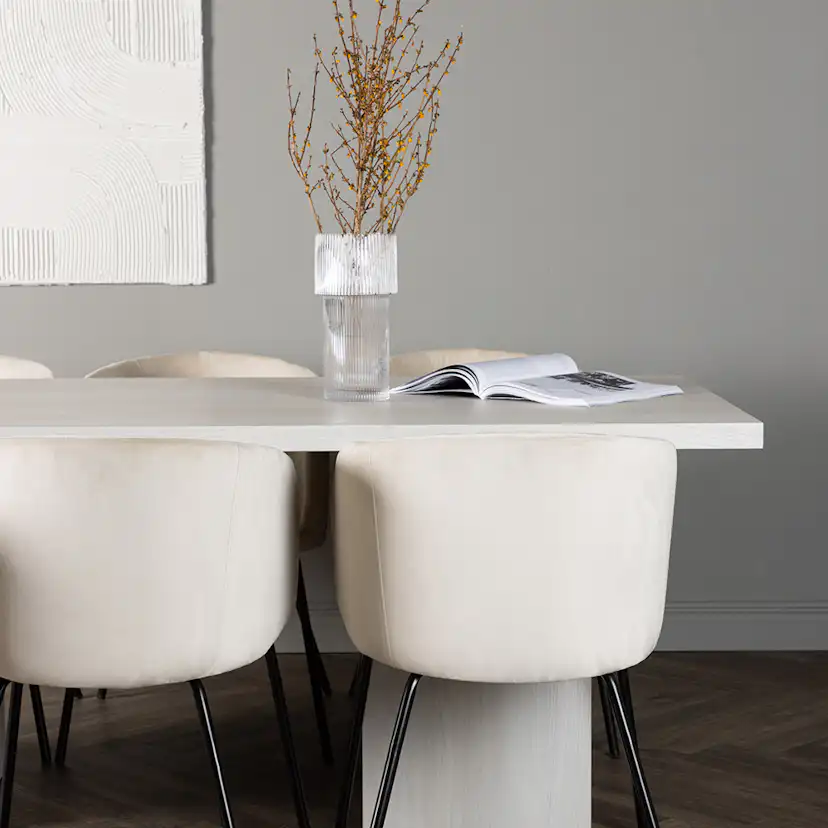 Matgrupp Venture Home Olga med 6 st Berit stolar