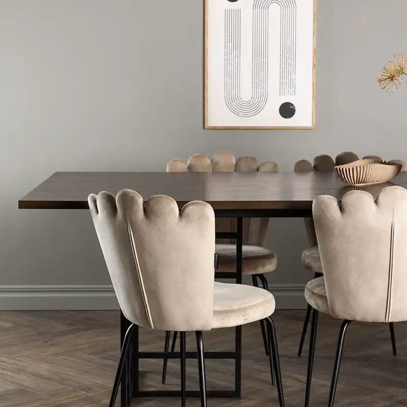 Matgrupp Venture Home Ystad med 6 st Limhamn Light stolar