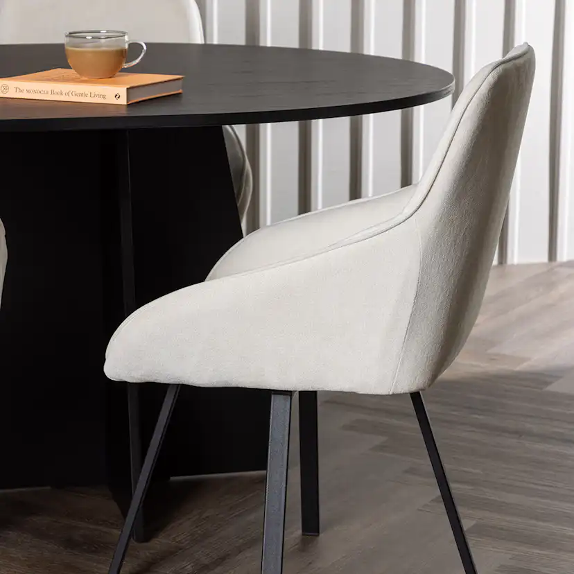 Matgrupp Venture Home Bootcut med 6 st Rosie stolar