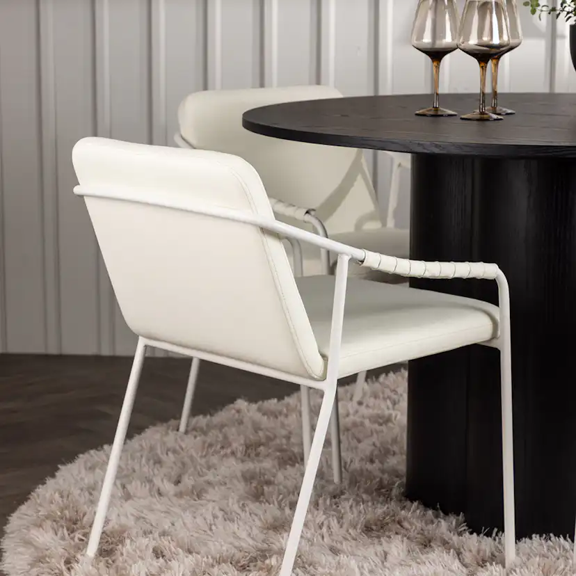 Matgrupp Venture Home Olivia Ø110 cm med 4 st Tvist stolar