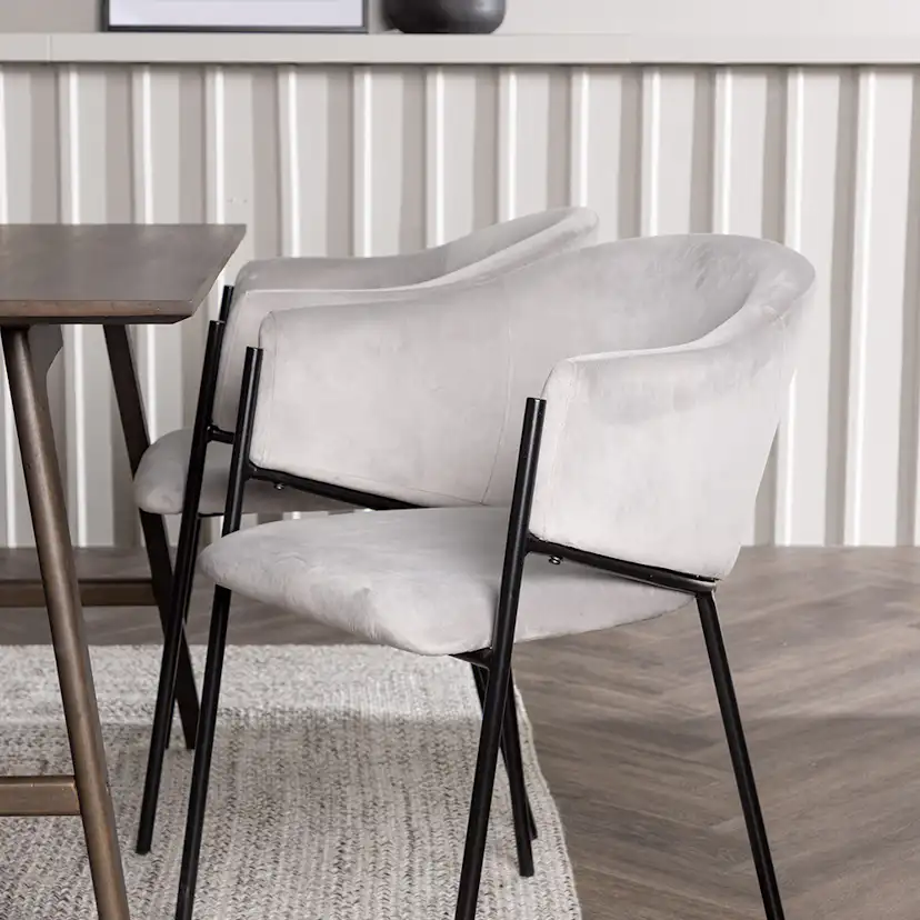 Matgrupp Venture Home Kaseidon med 4 st Evelina stolar