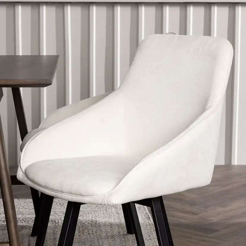 Matgrupp Venture Home Kaseidon med 4 st Rosie stolar