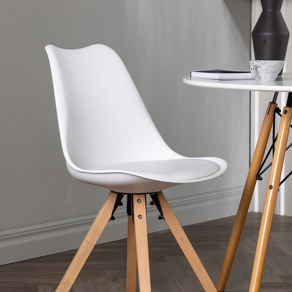 Matgrupp Venture Home Danburi Ø60 cm med 2 st Zeno stolar