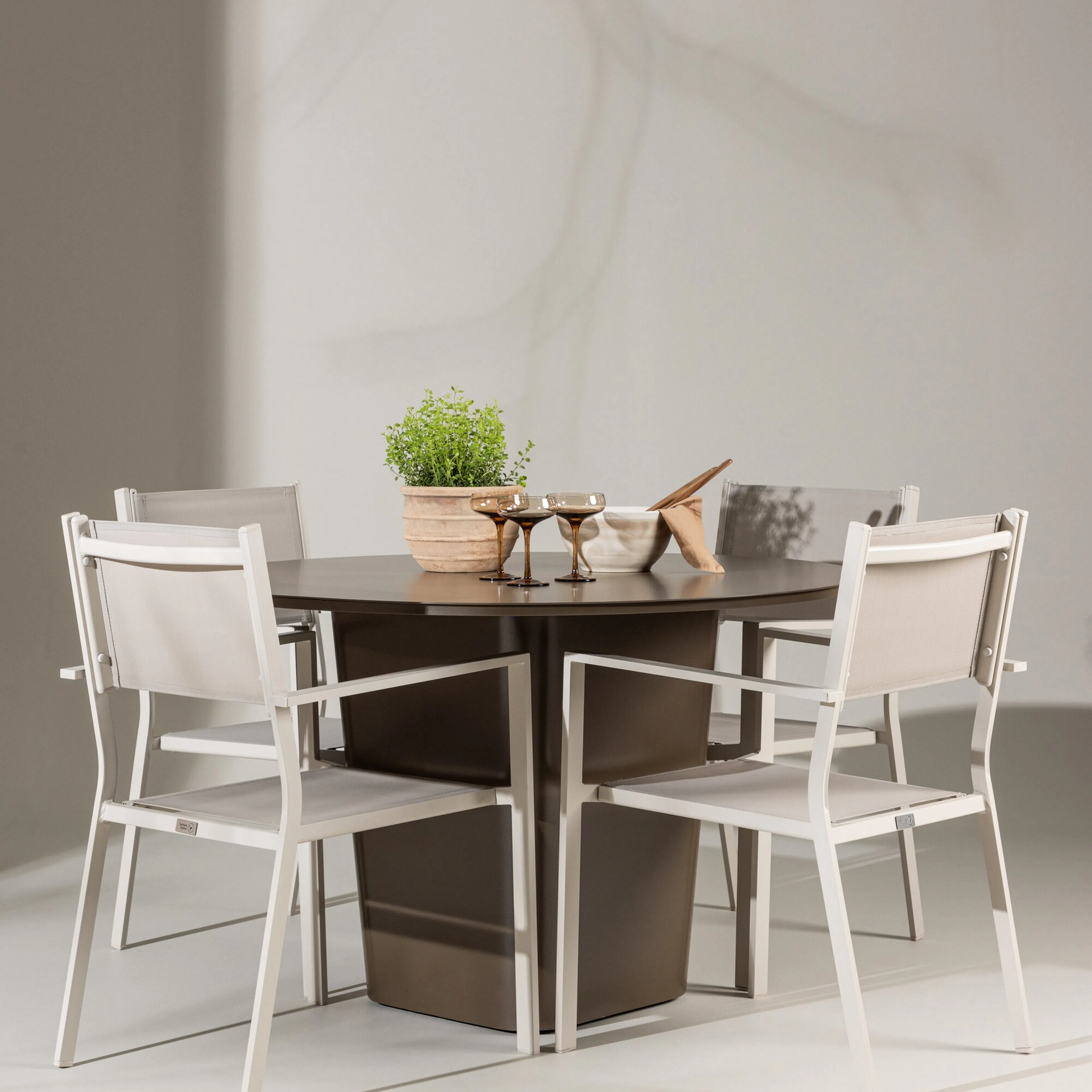 Trädgårdsgrupp Venture Home Santa Fe med 4 Copacabana Stolar